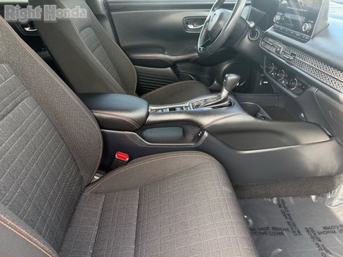 Used 2024 Honda HR-V Sport image 30