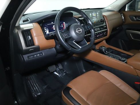 Certified 2024 Nissan Pathfinder Platinum AWD/4WD image 21