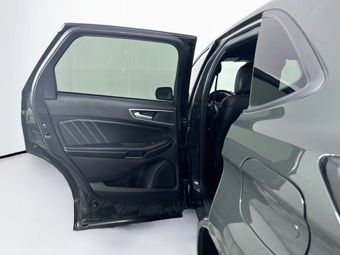 Used 2022 Ford Edge ST AWD/4WD image 26