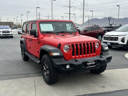 Used 2018 Jeep Wrangler Unlimited Sport S image 33