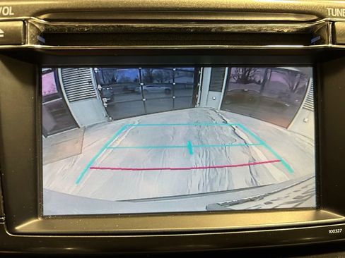 Used 2015 Toyota RAV4 LE image 18