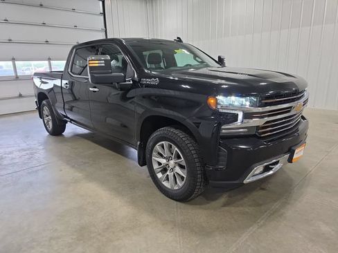 Used 2021 Chevrolet Silverado 1500 High Country w/ Technology Package AWD/4WD image 2