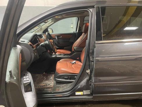 Used 2015 Chevrolet Traverse LT image 21