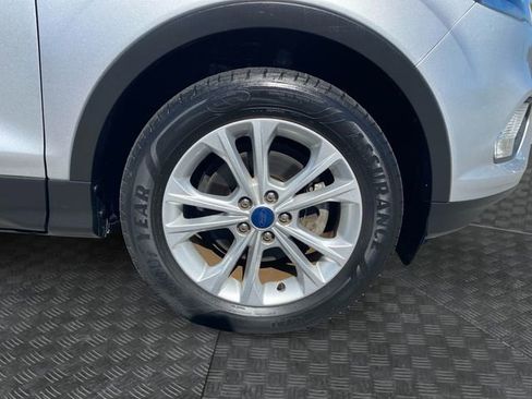 Used 2019 Ford Escape SEL image 36