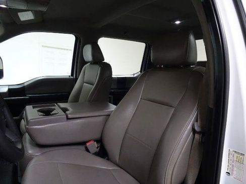 Used 2019 Ford F250 XL w/ Power Equipment Group AWD/4WD image 25