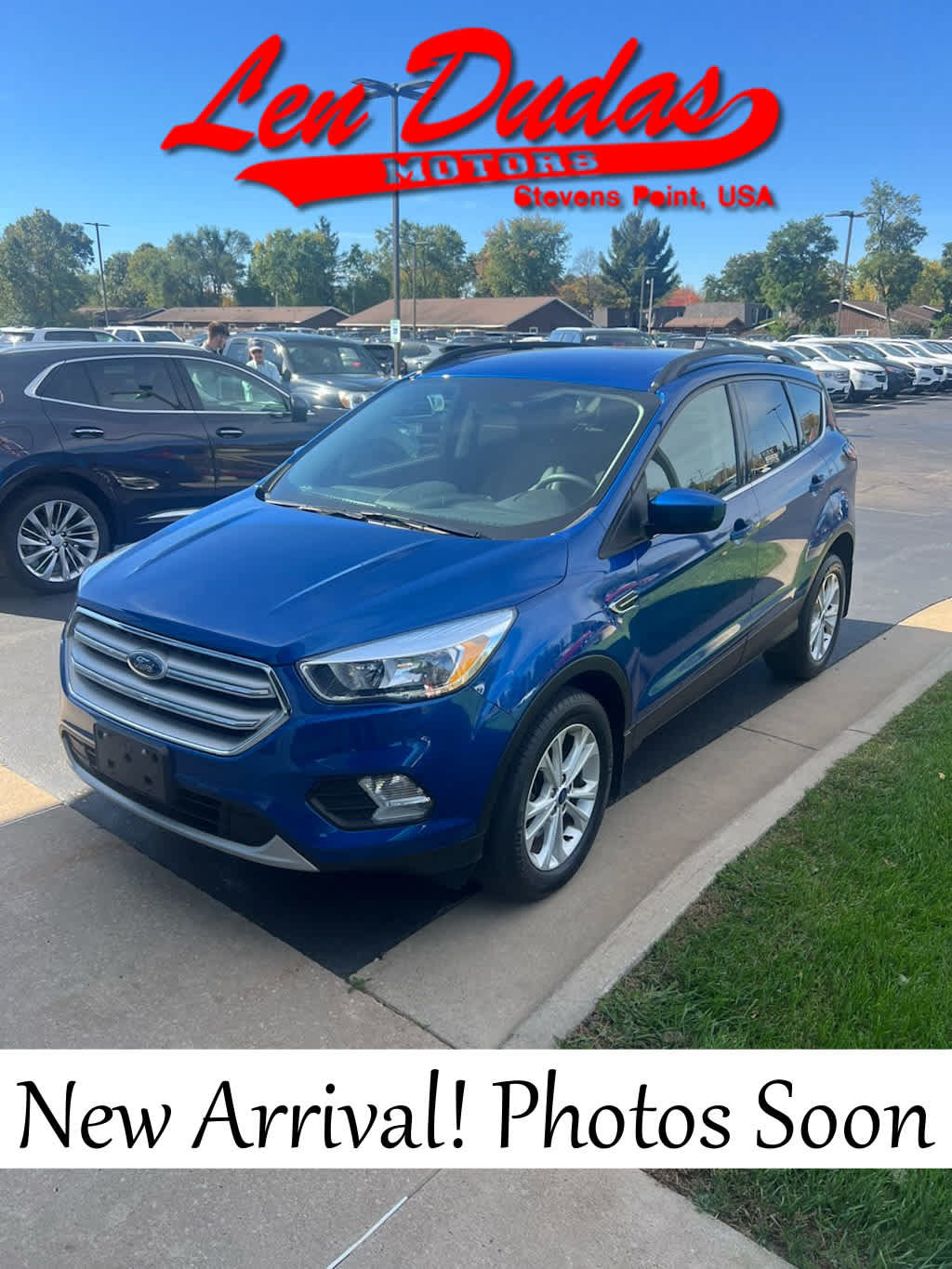 Used 2018 Ford Escape SE AWD/4WD image 1