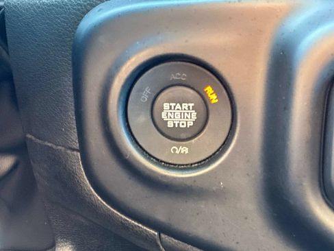 Used 2023 Jeep Wrangler Unlimited Sport AWD/4WD image 26