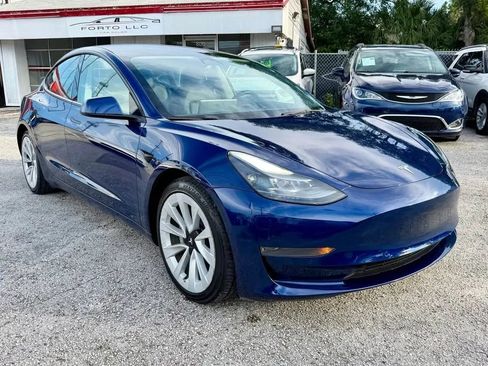 Used 2022 Tesla Model 3 RWD image 1