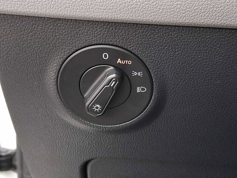 Used 2024 Volkswagen Taos S image 21