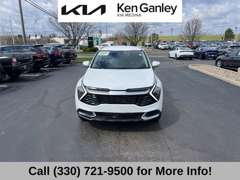 Certified 2024 Kia Sportage EX image 5