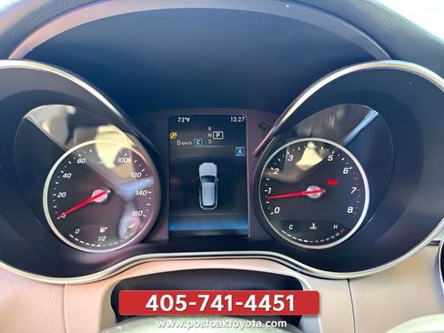 Used 2021 Mercedes-Benz GLC 300 4MATIC image 21
