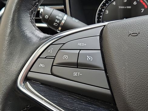 Certified 2023 Cadillac XT5 Premium Luxury image 21