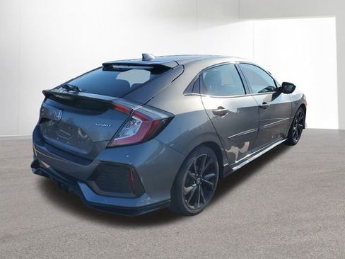 Used 2018 Honda Civic Sport image 13