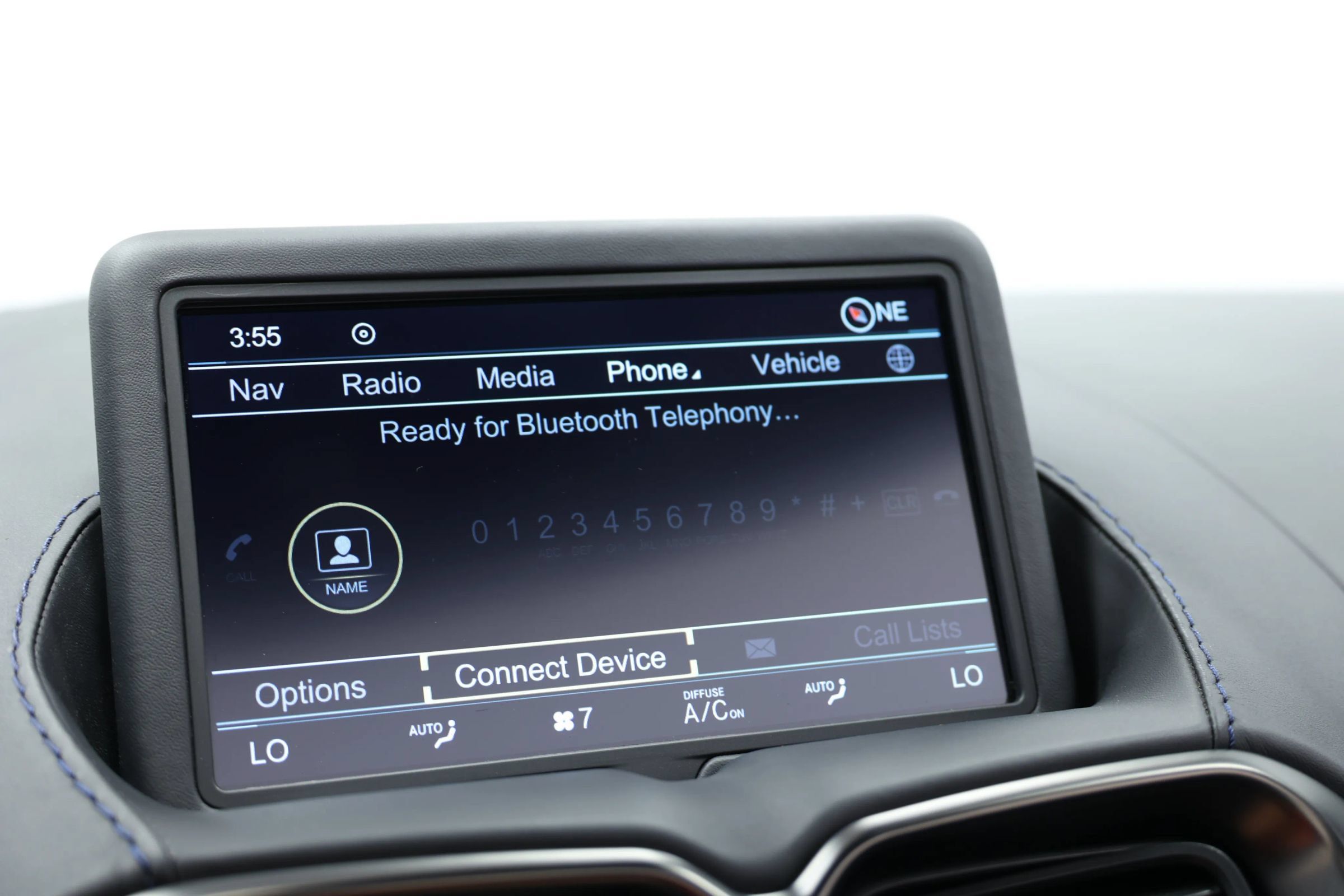 Used 2023 Aston Martin V8 Vantage Roadster RWD image 37