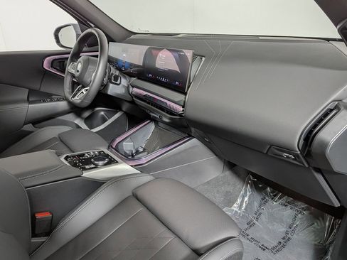 Used 2025 BMW X3 xDrive30i image 33