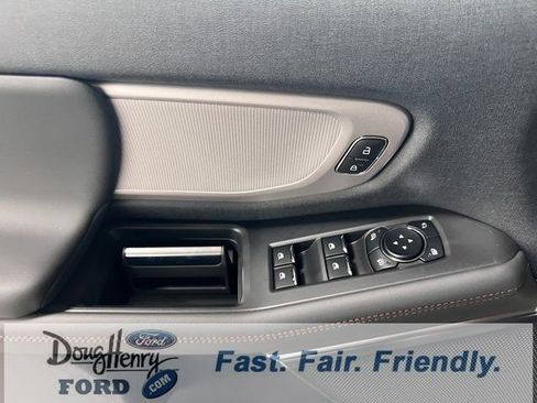 New 2025 Ford Expedition Active AWD/4WD image 29