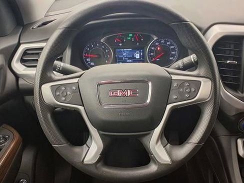 Used 2023 GMC Acadia SLE w/ Driver Convenience Package image 31