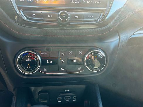 Used 2023 Chevrolet TrailBlazer RS w/ Sun and Liftgate Package image 15