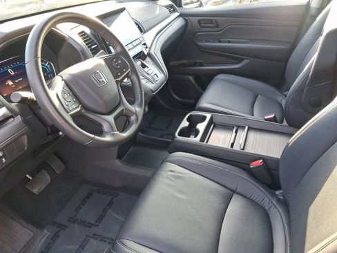 Used 2024 Honda Odyssey EX-L image 12