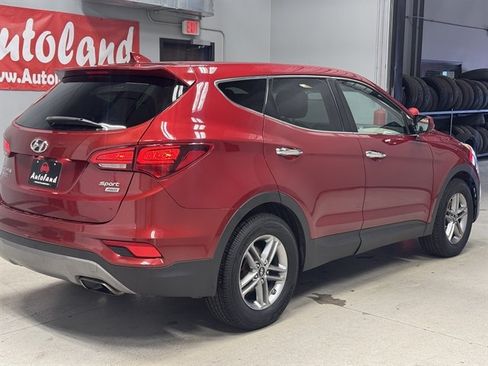 Used 2017 Hyundai Santa Fe Sport AWD/4WD image 5