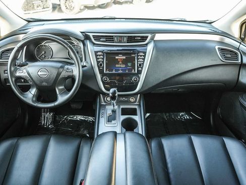 Used 2023 Nissan Murano SV AWD/4WD image 12