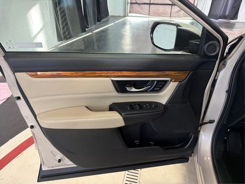 Used 2019 Honda CR-V EX-L image 24