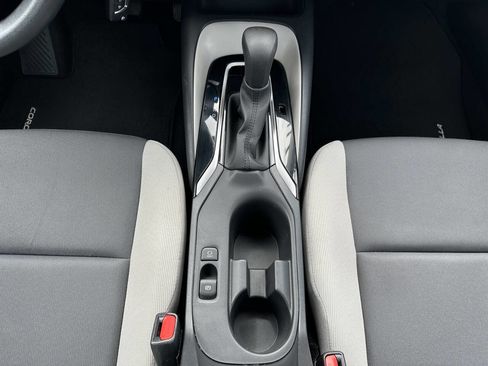 Used 2023 Toyota Corolla LE w/ Carpet Mat Package (TMS) FWD image 15