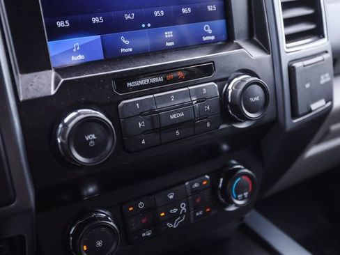 Used 2022 Ford F250 XLT w/ XLT Premium Package AWD/4WD image 25