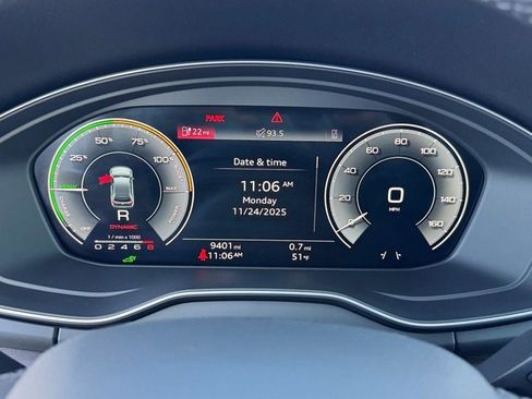 Certified 2024 Audi Q5 e Premium w/ Convenience Package image 33