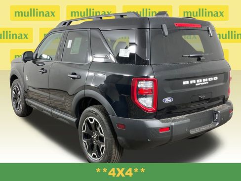 New 2026 Ford Bronco Sport Outer Banks w/ Outer Banks Tech Package+ AWD/4WD image 9