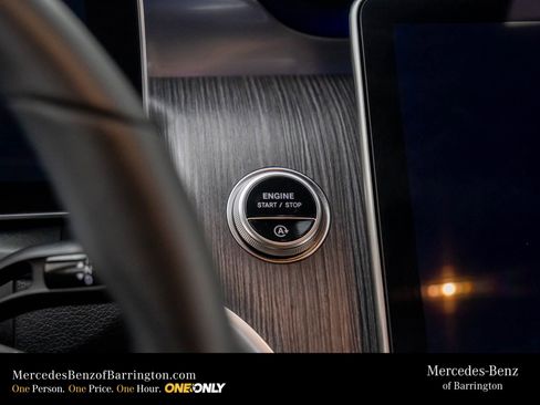 New 2026 Mercedes-Benz GLC 300 4MATIC image 21