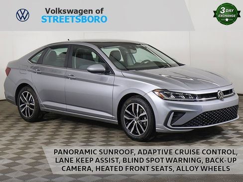 Used 2026 Volkswagen Jetta SE image 1