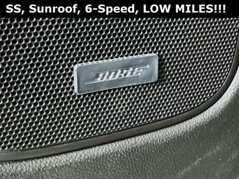 Used 2016 Chevrolet SS image 20