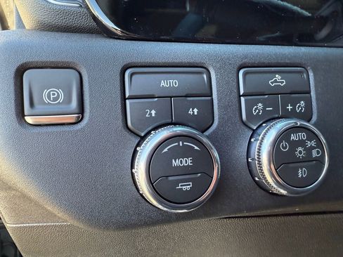 New 2026 GMC Sierra 1500 Elevation image 23