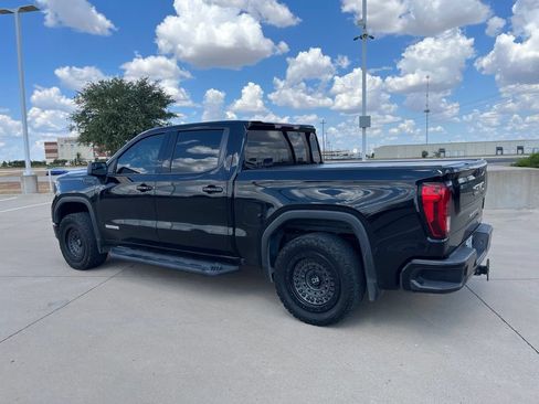 Used 2022 GMC Sierra 1500 Elevation RWD image 4