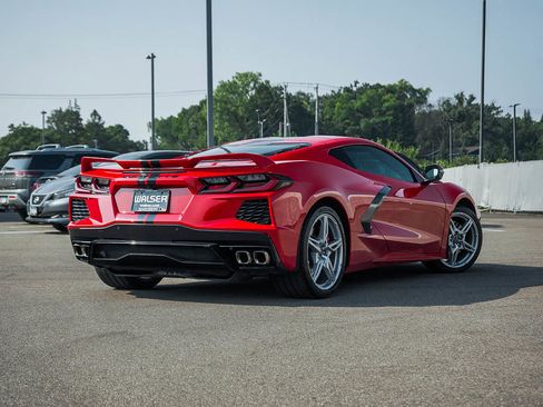 Used 2020 Chevrolet Corvette Stingray Coupe w/ Z51 Performance Package RWD image 11