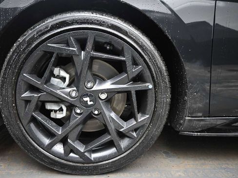 Certified 2025 Hyundai Elantra N Line image 10