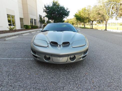 Used 1999 Pontiac Firebird Formula w/ Security Pkg image 2