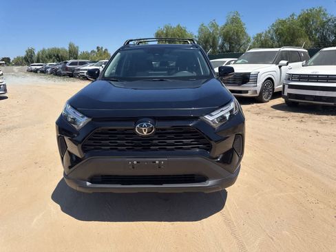Used 2024 Toyota RAV4 XLE w/ Convenience Package FWD image 2