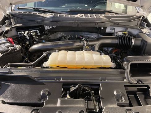 Used 2025 Ford F150 Lariat AWD/4WD image 25
