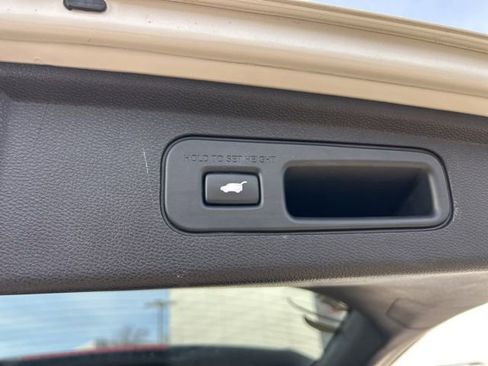 Used 2020 Honda Odyssey Touring image 11