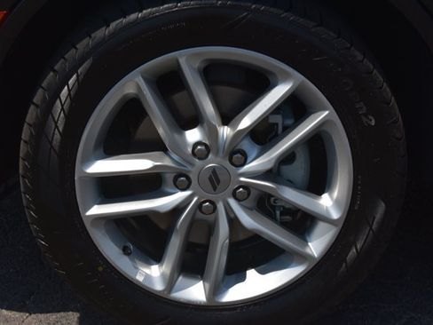 Used 2023 Dodge Durango GT RWD image 11