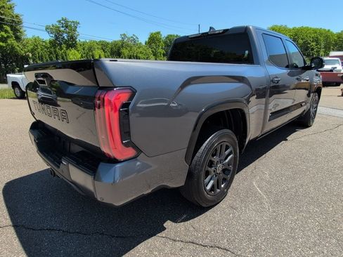 Used 2024 Toyota Tundra Platinum AWD/4WD image 7