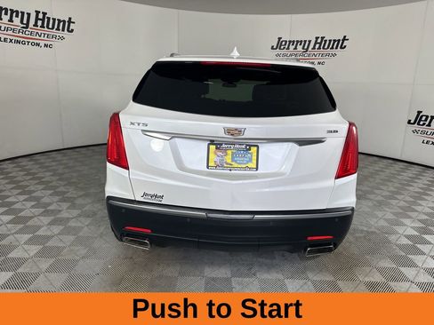 Used 2019 Cadillac XT5 FWD image 6