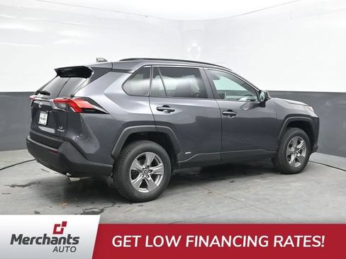 Used 2023 Toyota RAV4 LE AWD/4WD image 8