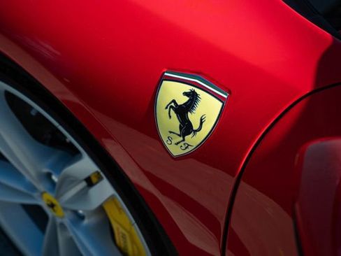 Used 2024 Ferrari 296 GTS image 17