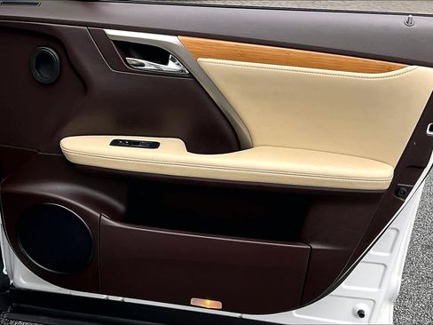 Used 2020 Lexus RX 350L FWD w/ Premium Package image 20