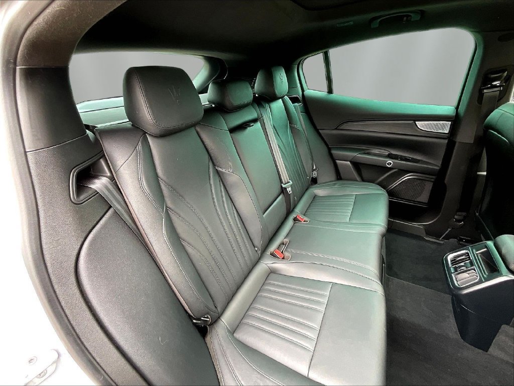 Used 2023 Maserati Grecale Modena AWD/4WD image 25