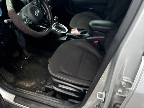Used 2018 Kia Soul FWD image 5