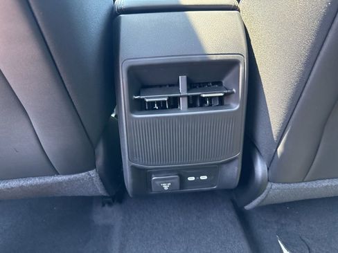 New 2026 Jeep Cherokee Overland AWD/4WD image 24